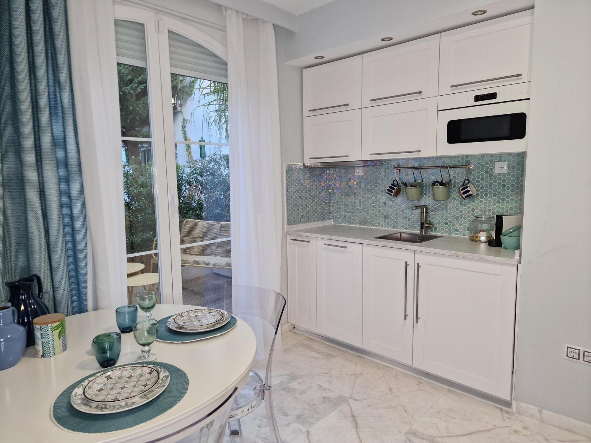 말라가 Sun & Palms - Cozy Flat In Quiet Neighbourhood With A Great Pool Area 아파트 외부 사진