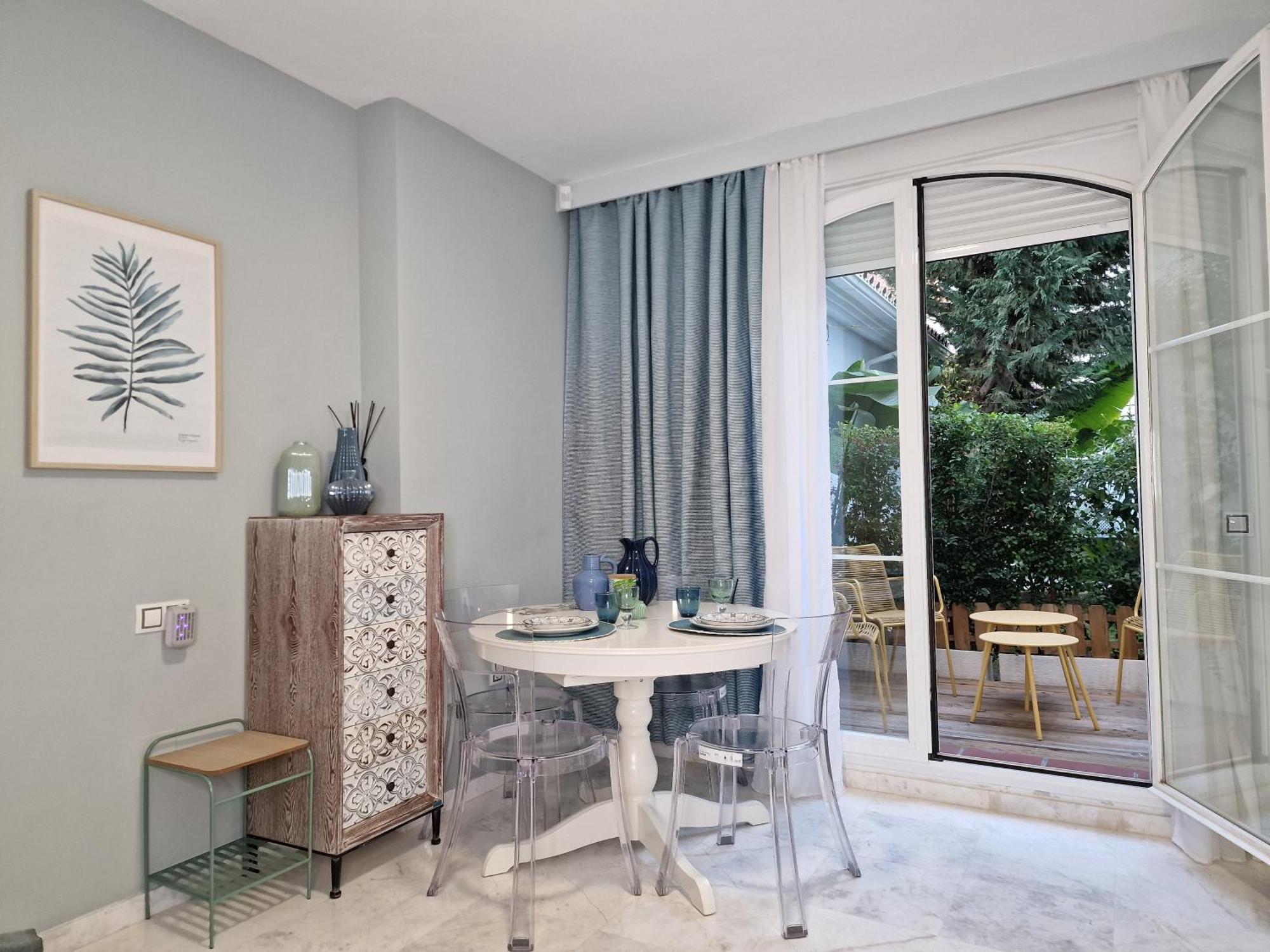 말라가 Sun & Palms - Cozy Flat In Quiet Neighbourhood With A Great Pool Area 아파트 외부 사진