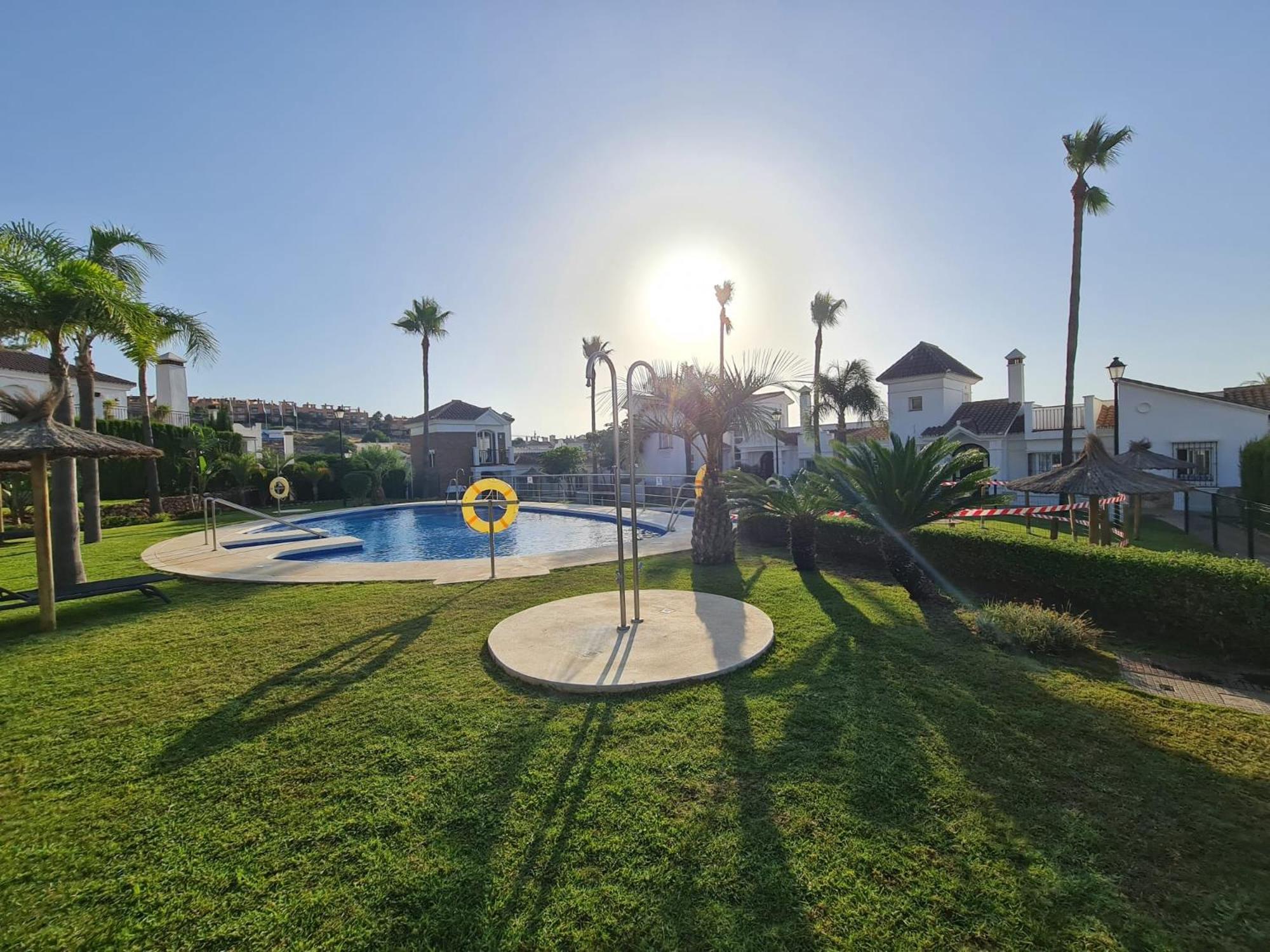 말라가 Sun & Palms - Cozy Flat In Quiet Neighbourhood With A Great Pool Area 아파트 외부 사진
