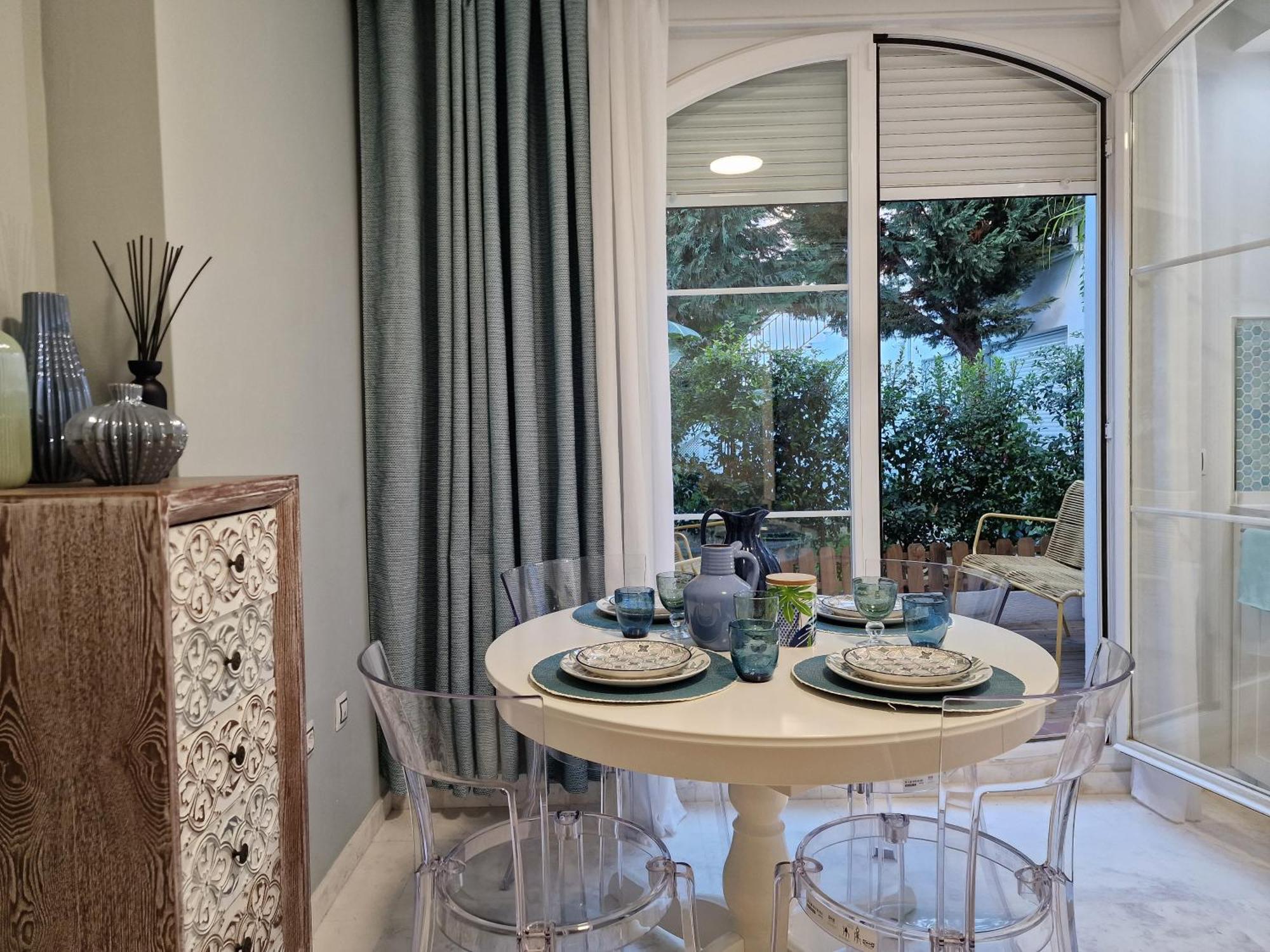 말라가 Sun & Palms - Cozy Flat In Quiet Neighbourhood With A Great Pool Area 아파트 외부 사진
